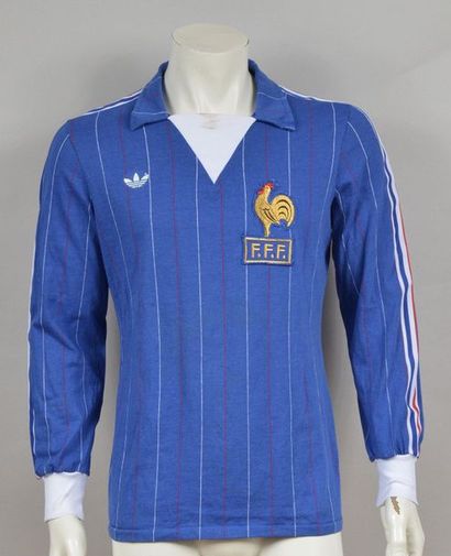 null French national team jersey N°19 for the 1981-1982-1983 international seasons....