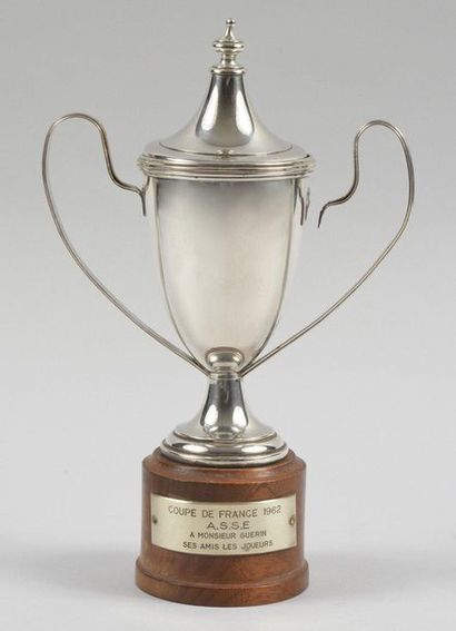 null St. Stephen's. Cup offered to Henri Guérin for the ASSE players who won the...
