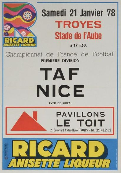 null OGC Nice. Ensemble de 2 affiches, l'une pour le match entre Troyes-Aube Football...