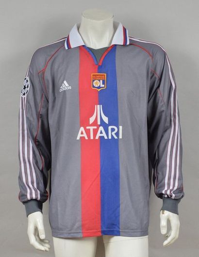 null Sidney Govou. Olympique Lyonnais jersey N°14 for the 2001-2002 Champions League...