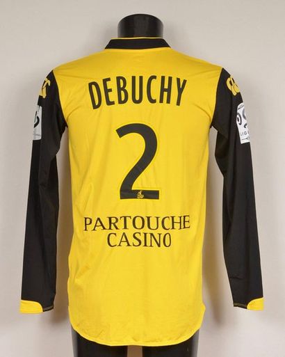 null Mathieu Debuchy. N°2 LOSC jersey worn during the 2008-2009 French Championship...