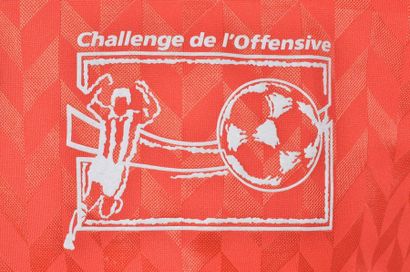 null Jean-Pierre Bertolino. Maillot N°5 porté lors d'un match du "Challenge de l'Offensive".

Probablement...