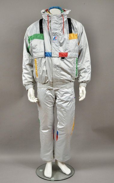 null ALBERTVILLE 1992. Full outfit for volunteers. Jacket and bib pants. Size M.