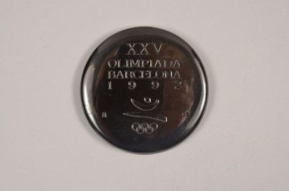 null BARCELONE 1992. Médaille officielle de participant (version espagnol). En bronze...