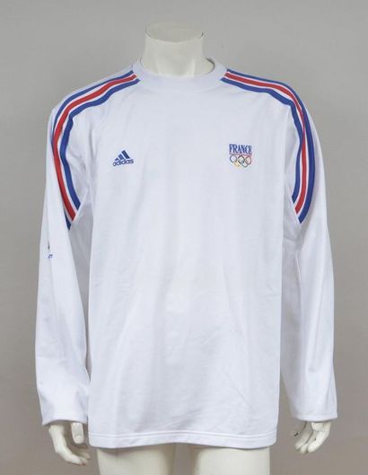 null SYDNEY 2000. Set of 4 official French team uniforms. A t-shirt, a sweatshirt,...