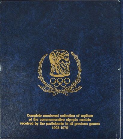 null Collections complètes des médailles répliques de participant pour les Jeux Olympiques...