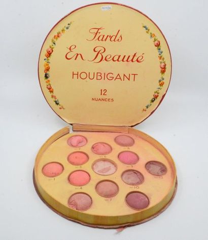 null Houbigant - "En Beauté" - (1930s)

Rare store display made of cardboard covered...