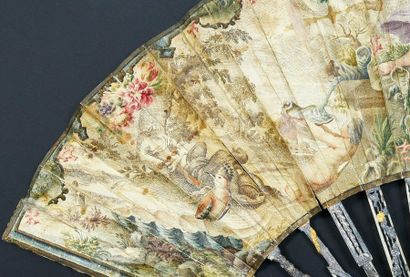 null Dieu marin, vers 1780
Éventail plié, la feuille en cabretille dessinée d'un...