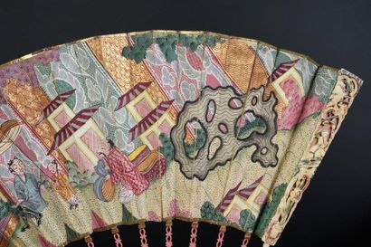 null The riches of China, circa 1770-1780
Folded fan, double sheet of gouache wallpaper...