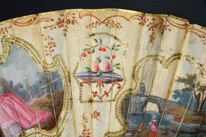 null Les fruits défendus, vers 1780
Éventail plié, la feuille en soie peinte à la...