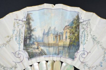 null Vue d'un château, vers 1870-1880
Éventail plié, la feuille double en papier...