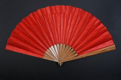 null Bohemian, circa 1890
Folded fan, the printed canvas sheet of two dancing women.
Reversed...