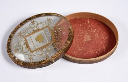 null Candy box, early 19th century
Oval candy box, made of cardboard covered with...