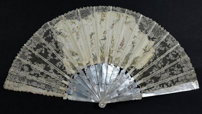 null A. Faugeron,La nymphe et l'amour, circa 1900
Folded fan, needle lace leaf, Point-de-Gaze,...