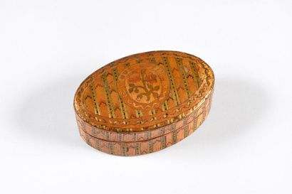 null "I esteem you", circa 1780
Oval cardboard box covered with natural, green, black...