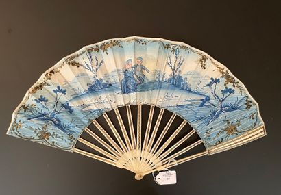 null Camaïeu de bleu, circa 1780
Folded fan, the double sheet in blue monochrome...