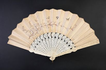 null Birds and butterflies, China, 19th century
Folded fan, the double sheet of cream...