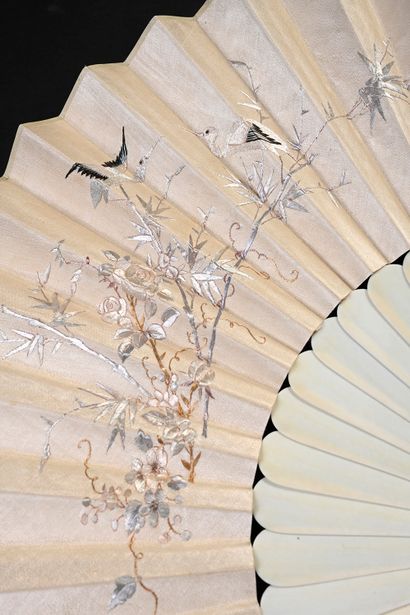 null Coins, coins, China, 19th century
Folded fan, the double sheet of cream silk...