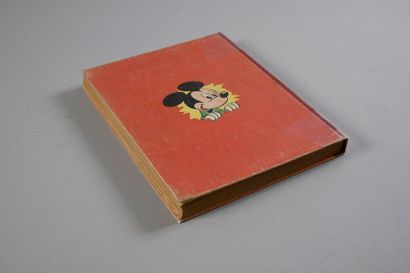 DISNEY 
Publisher's binder, mickey's diary N°1 (numbers 1 to 26), from 1952. 
Very...