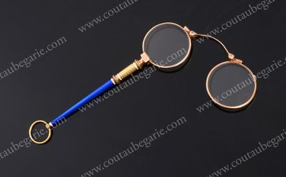 PAIR OF PINK GOLD ARTICULATED BINOCLES.
By...
