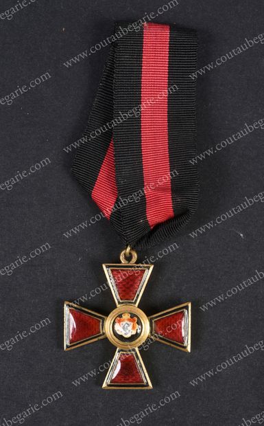 null ORDER OF SAINT-WLADIMIR (Russia). 
 Knight's cross, 4th class model, in gilt...