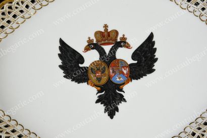 null SERVICE OF GRAND DUKE PAUL PETROVITCH.
OFFERED BY KING FEDERIC II OF PRUSSIA.
Porcelain...