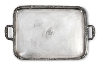 LARGE SILVER SERVICE PLATE. FROM THE NARYCHKINS....