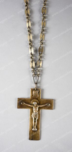 null PECTORAL CROSS IN VERMEIL. 
 Model offered to a member of the Orthodox clergy,...