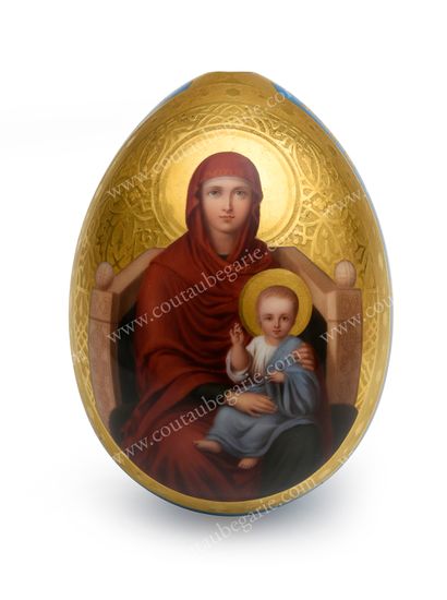 BEAUTIFUL PORCELAIN EASTER EGG.
By the imperial...