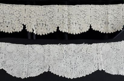 null Bobbin lace borders, 2nd half of the 17th century.
Two borders with mirror composition,...