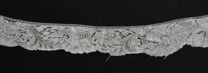 null Rare dentelle de Bruxelles à l'aiguille, vers 1720-30.
Bordure en dentelle d'une...