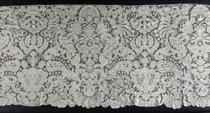 null Needlepoint lace stockings, Margaret Simeon collection, Sedan, circa 1720-30....