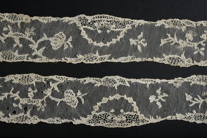 null Meeting of lace, needle and bobbin, 18th and 19th century.
An Alençon lace beard...