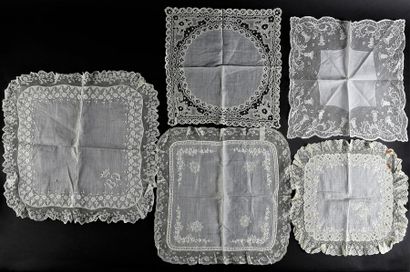null Five embroidered or lace handkerchiefs, end of the 19th and beginning of the...