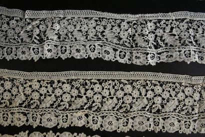 null Duchess lace and appliqué, late 19th century.
A flounce in fine Duchess of Bruges...