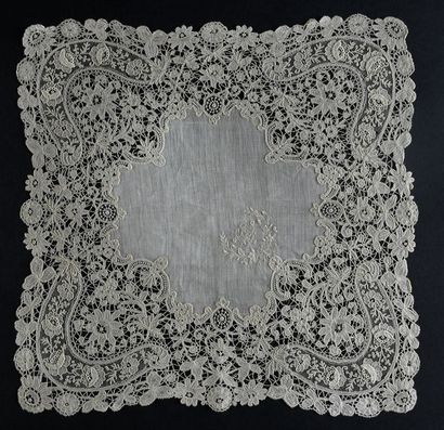 null Two lace handkerchiefs from Brussels, Belgium, late 19th century.
One in Duchess...