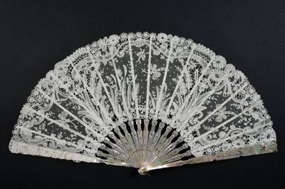 Folded fan, Duchess of Brussels, Duvelleroy,...