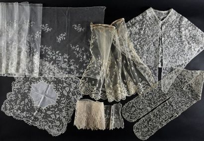 null Lace costume accessories, Belgium, 2nd half of the 19th century.
Four laces...