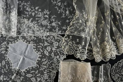 null Lace costume accessories, Belgium, 2nd half of the 19th century.
Four laces...