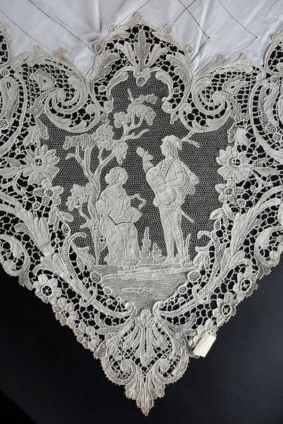 null Table service, Venice, Belgium, 1st half of the 20th century.
Tablecloth in...