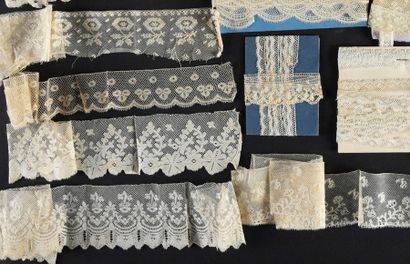 null Lace bobbin ruffles, 19th century. 
Back of house, flounces mainly in bobbin...