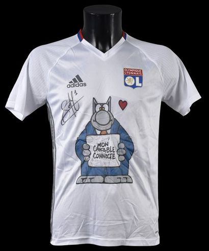 null Anthony Lopes. Olympique Lyonnais training jersey worn for the warm-up of the...