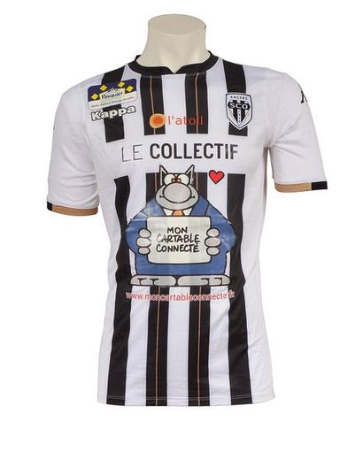 null Christian Lopez. S.C.O Angers jersey n°9 for the French Ligue 1 Championship...