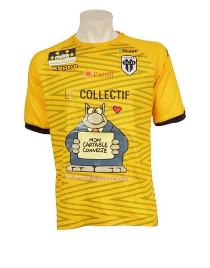 null Ludovic Butelle. S.C.O Angers jersey n°16 worn during the French Ligue 1 Championship...