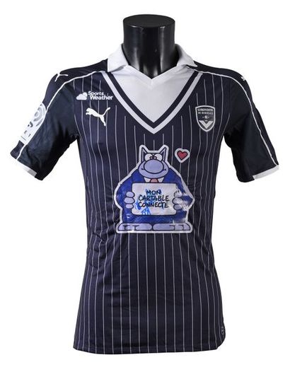 null Malcolm. Jersey n°25 of the Girondins de Bordeaux worn during the French Ligue...