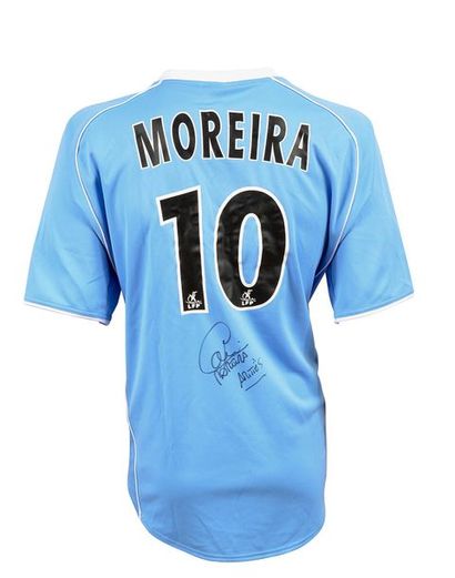 null Daniel Moreira. RC Lens jersey n°10 for the 2002-2003 season. Player's signature...