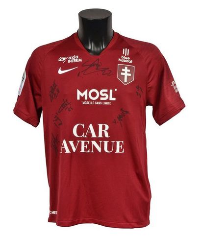 null Stoppila Sunzu. Maillot n°13 du FC Metz pour la saison 2018-2019 du Championnat...