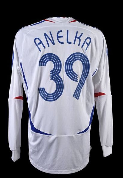null Nicolas Anelka. French team jersey n°39 for the friendly match against Slovakia...