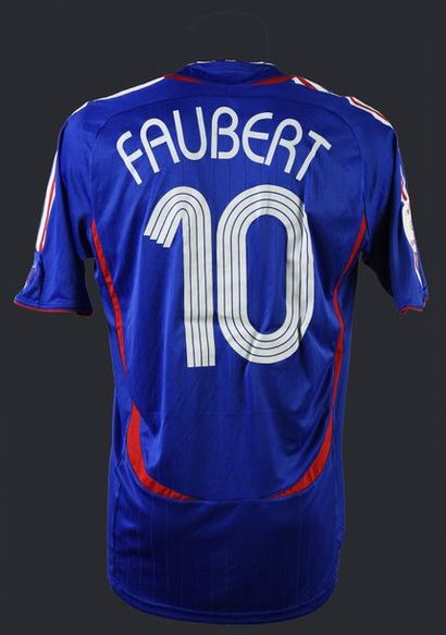 null Julien Faubert. French team jersey n°10 for the qualifying match for the 2008...