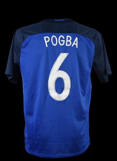 null Paul Pogba. France 2016 team jersey n°6 with the player's original signature...